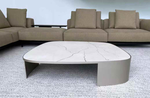 Современный столовый набор с акцентом